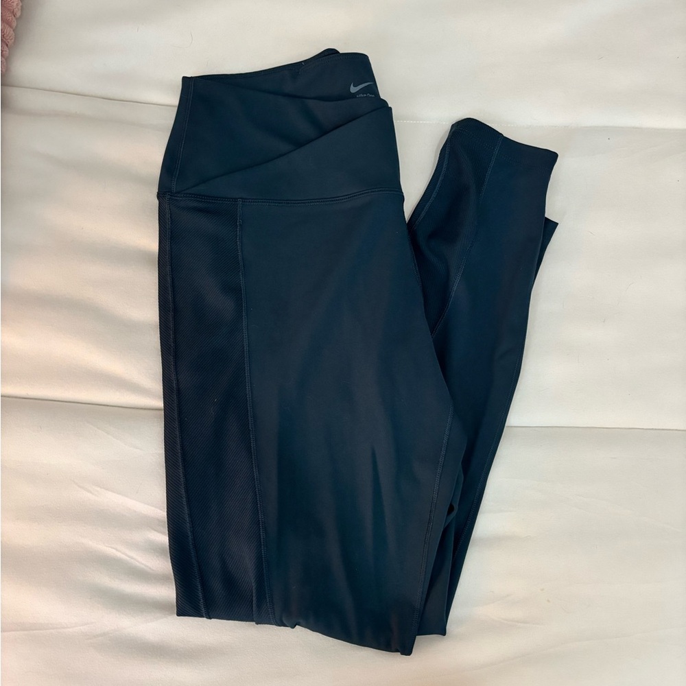 Nike workout leggings